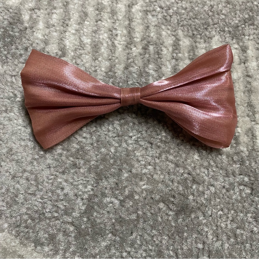 Mauve Blush Pink Shimmer Bow